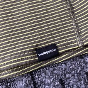 Patagonia Mens Medium Striped Neon Green Pull-Over Lightweight Shirt